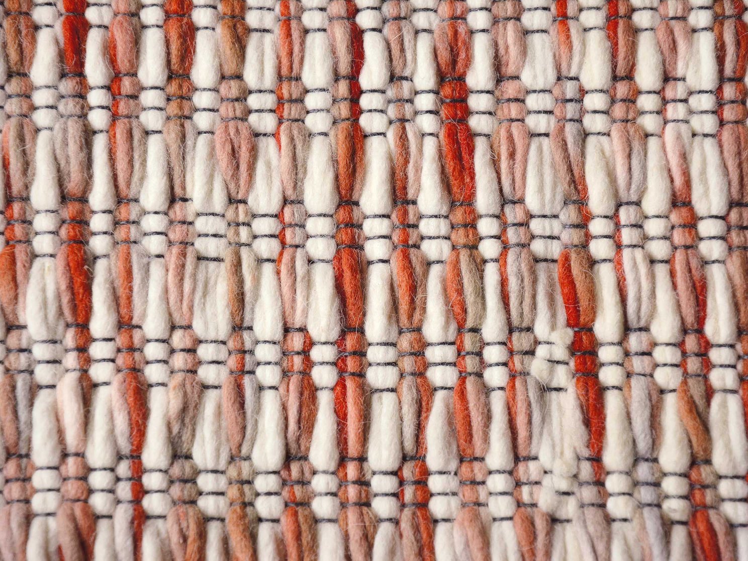 Grain Coral rug