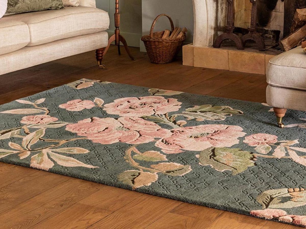 Laura Ashley Aylworth Trail Fern Green rug | Kelaty
