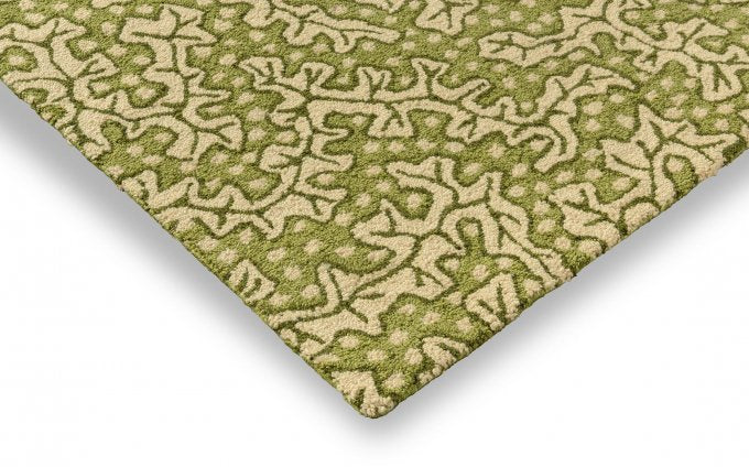 Sanderson Truffle Olive outdoor rug corner detail