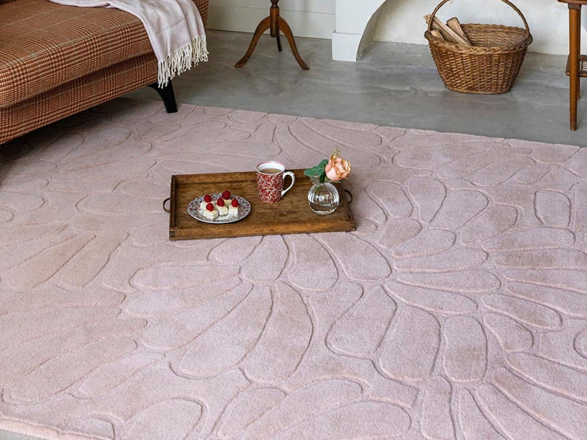 Laura Ashley Coleby Petals Chalk Pink rug | Kelaty