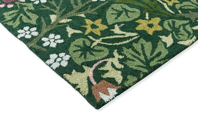 Morris & Co Blackthorn Tump outdoor rug corner detail