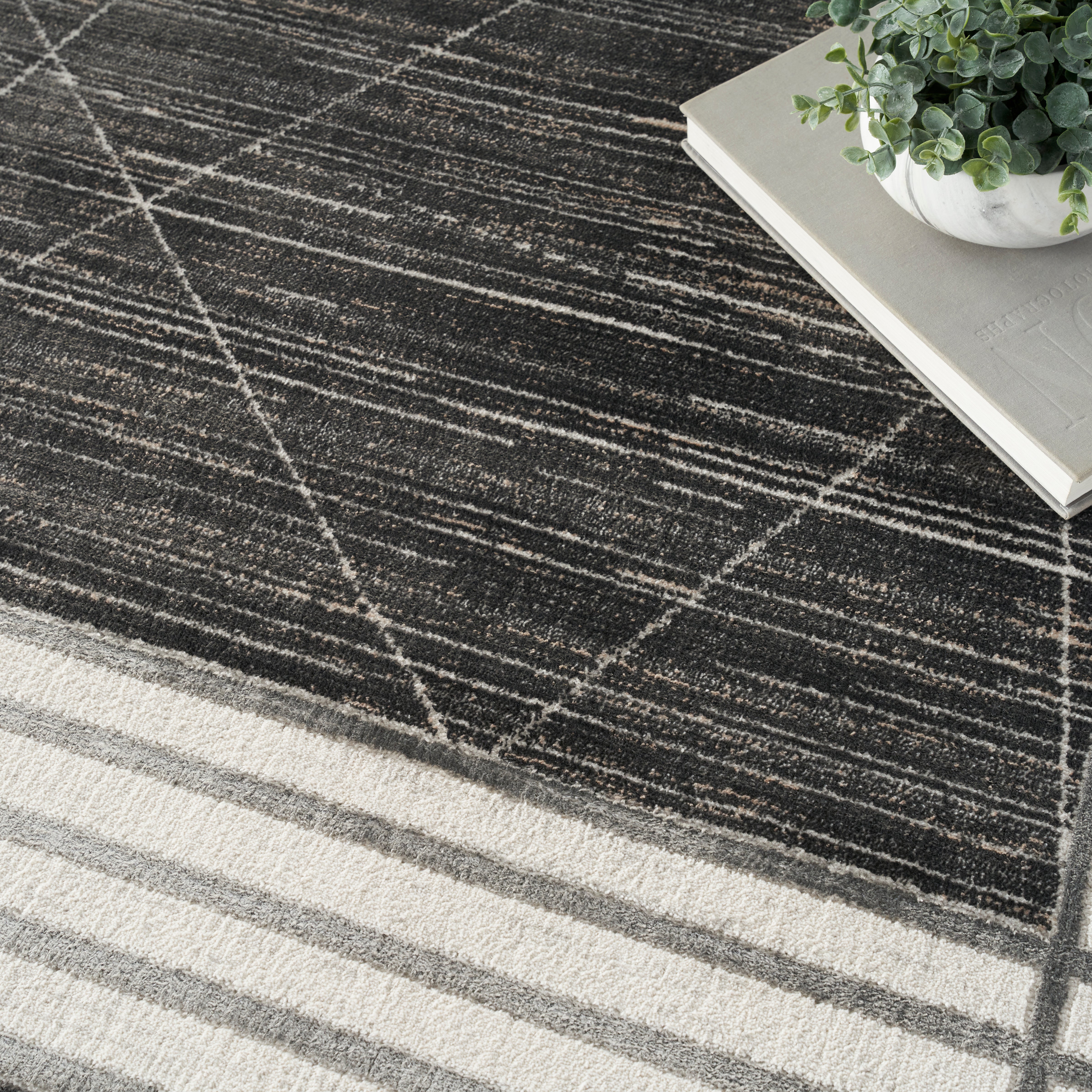 Desire DSR 01 Charcoal Silver