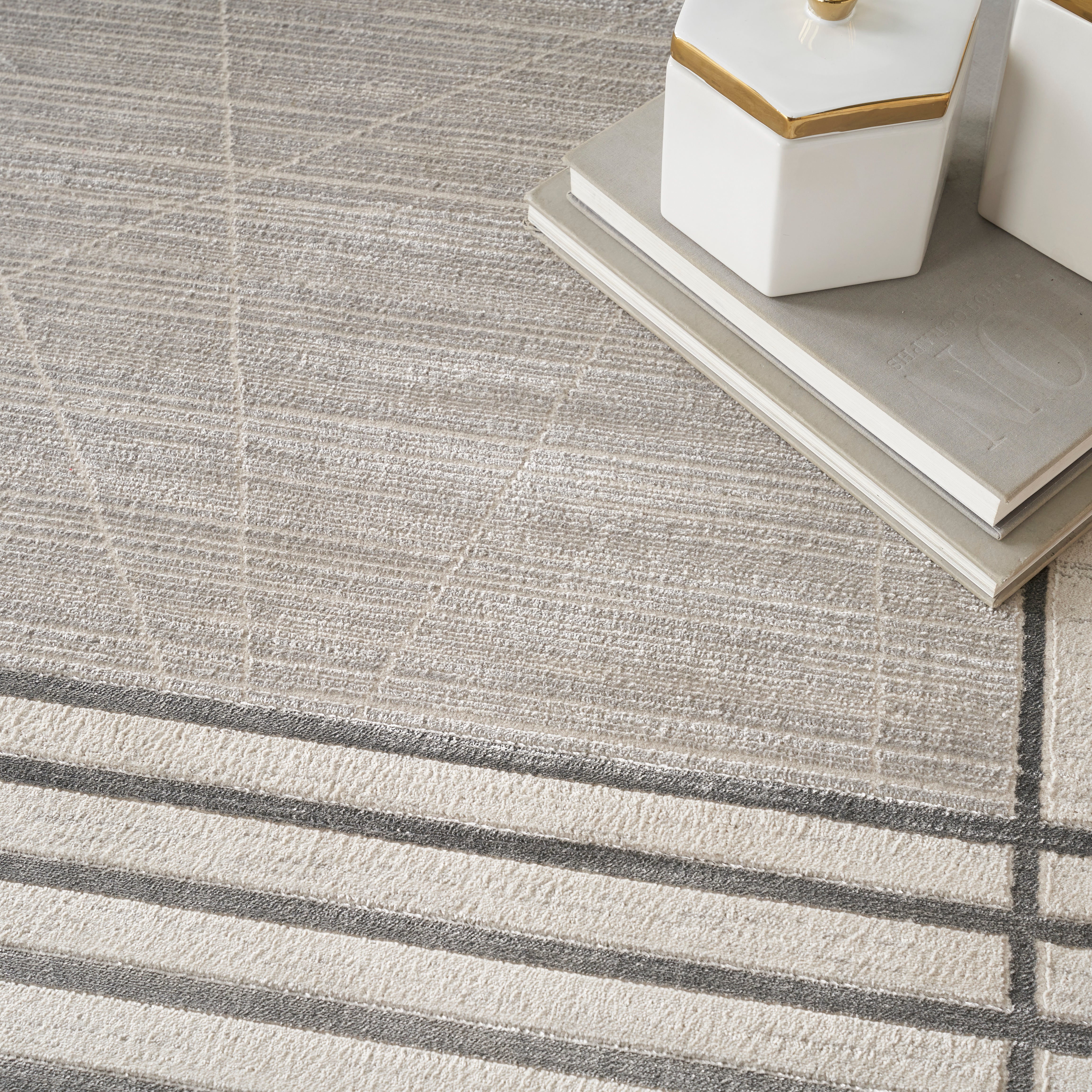Desire DSR 01Grey Silver