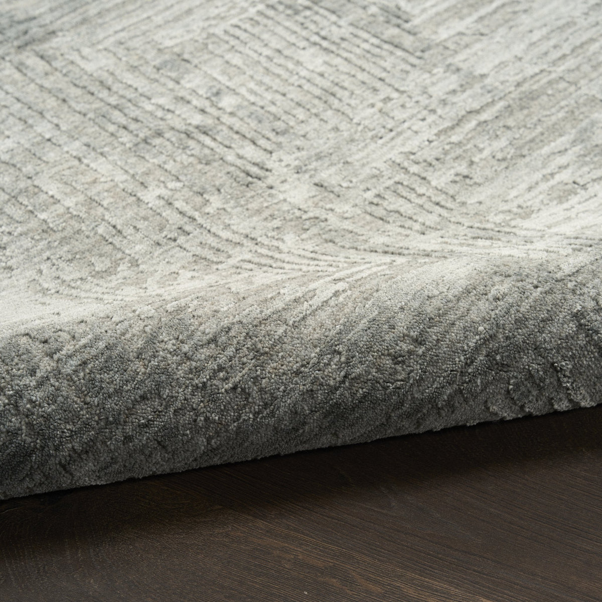 DKNY Madison Square MSQ01 Slate rug texture close-up