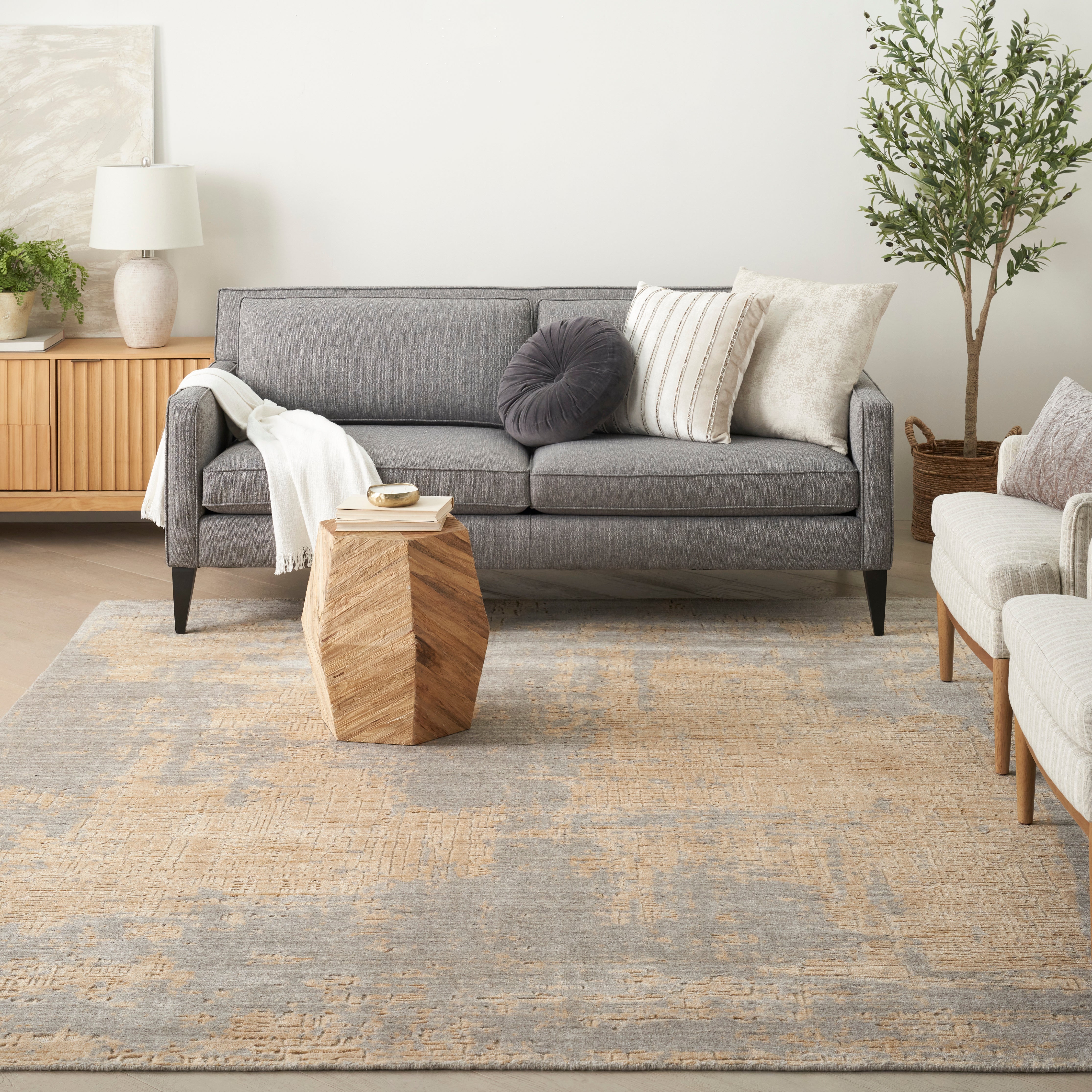 Harmony Hay 05 Grey Gold