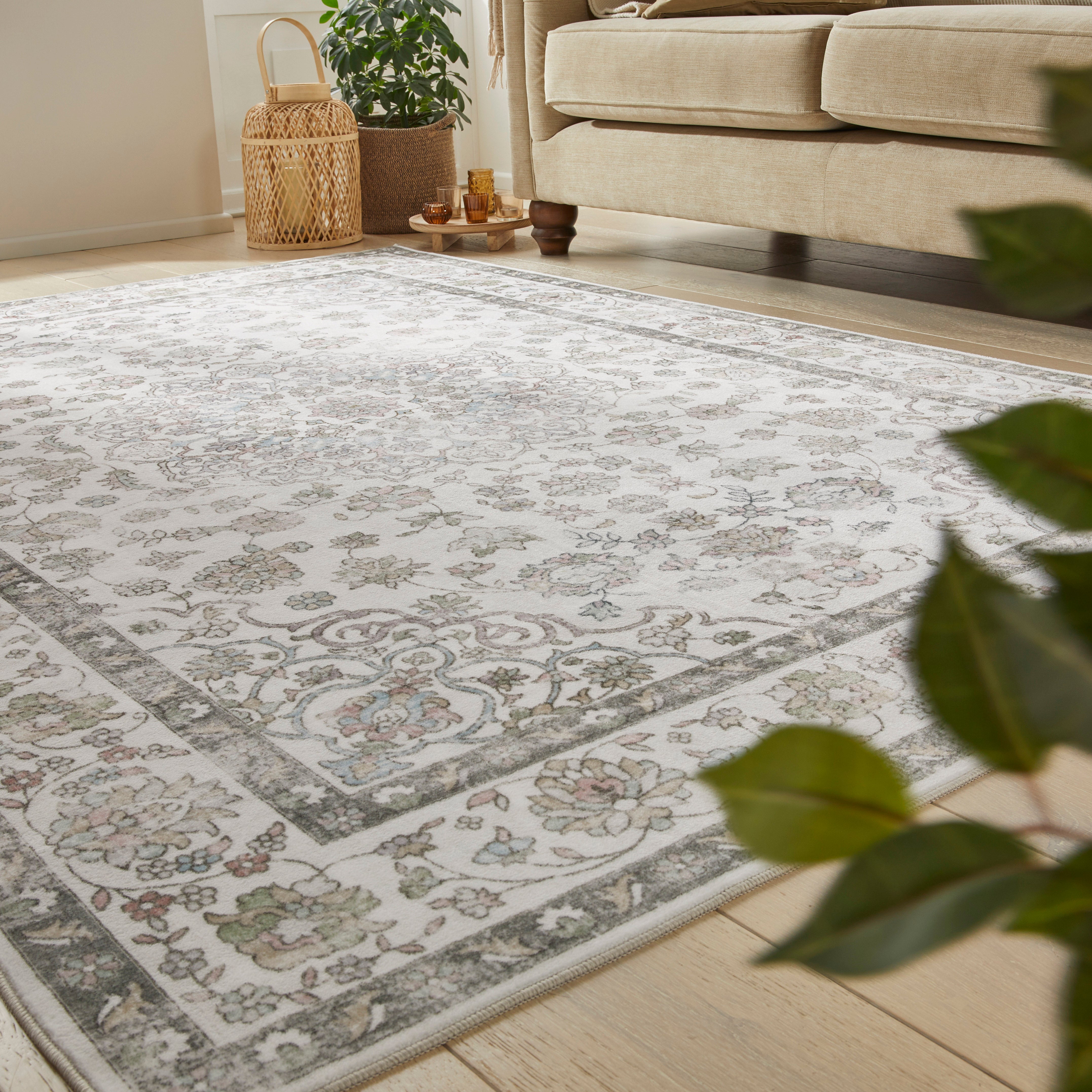 Liberty (Machine washable ) Lib 209 Ivory
