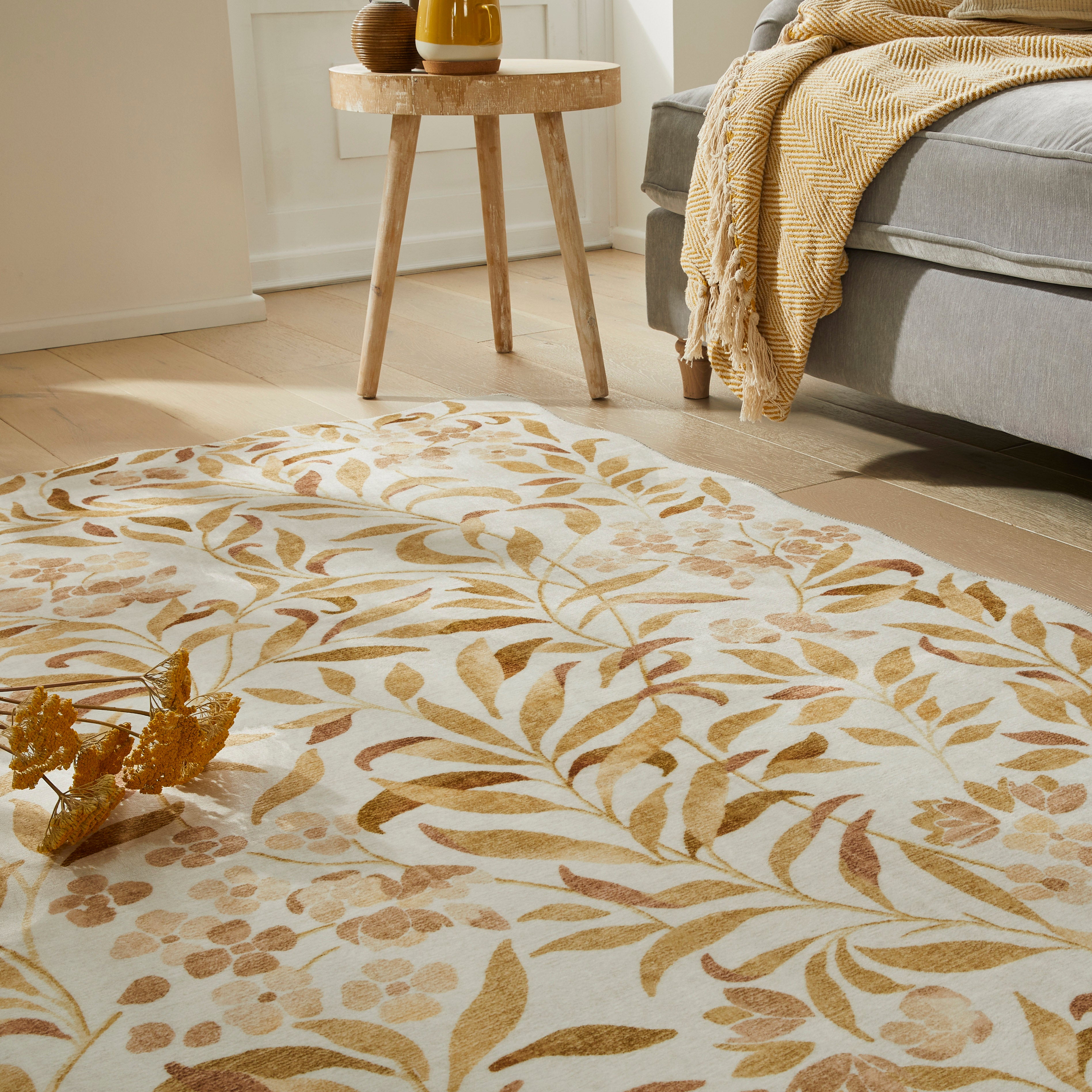 Liberty (Machine washable ) Lib 302 Ivory Gold