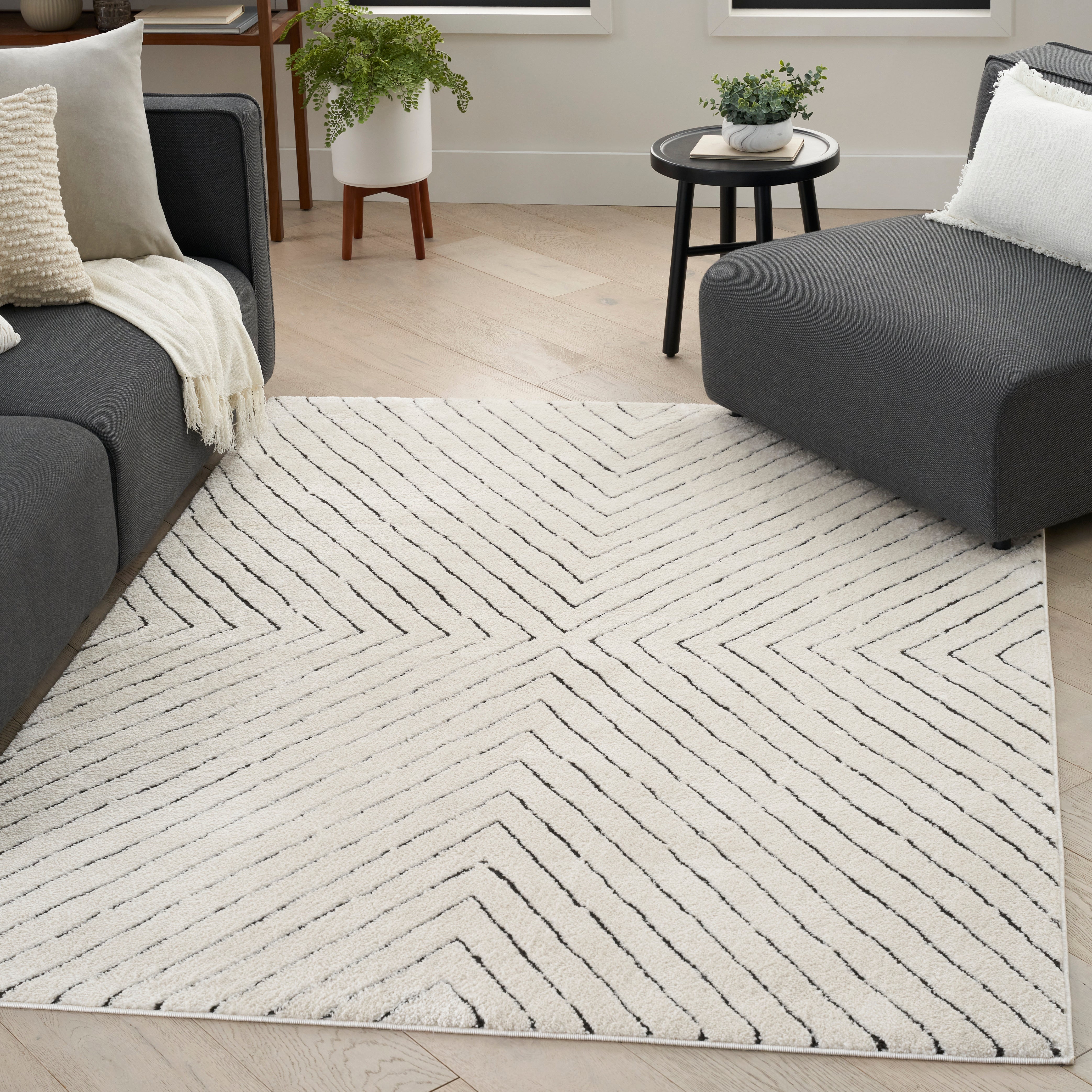 Modern Comfort MNC 01 Ivory Black