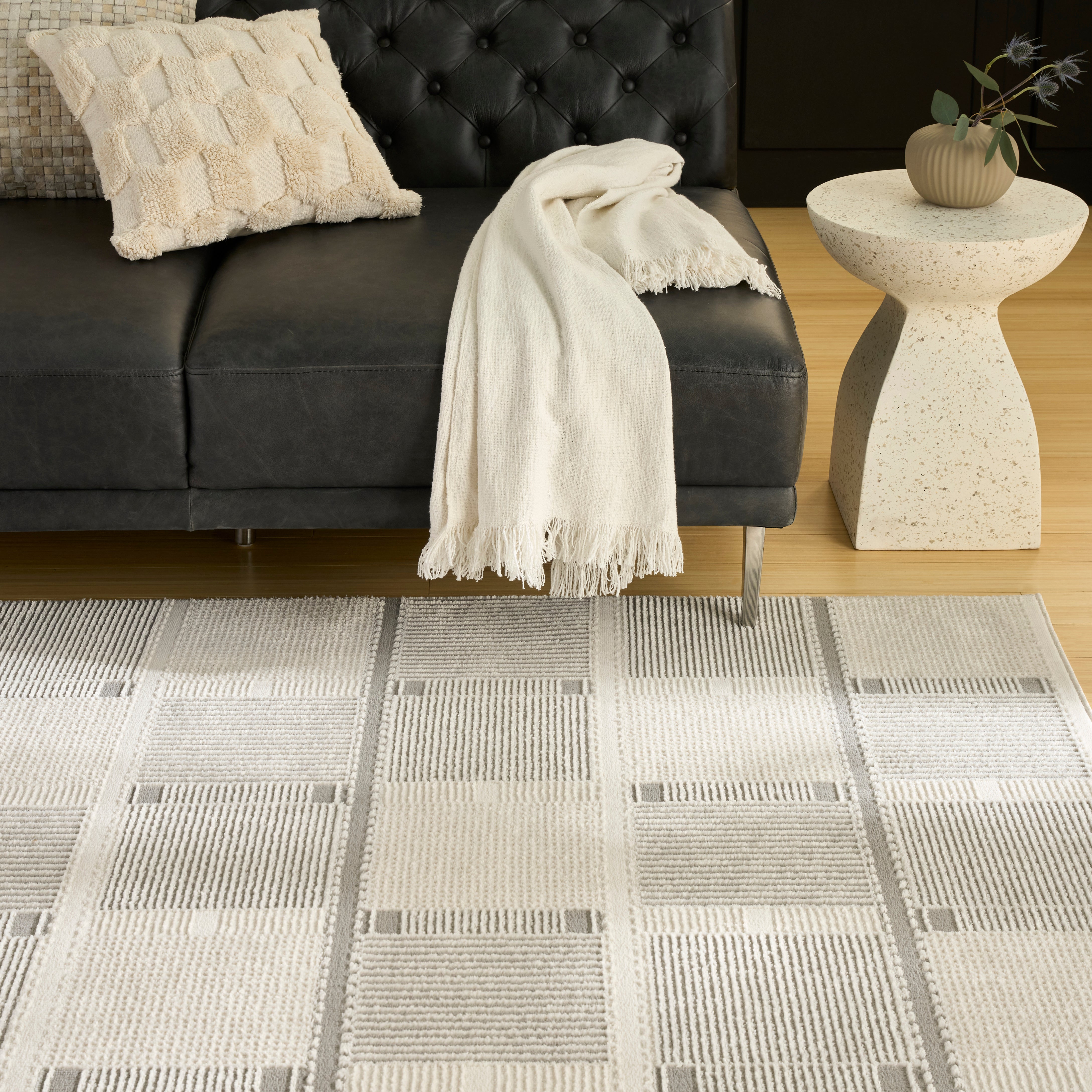 Nordic NRC 09 Ivory Grey