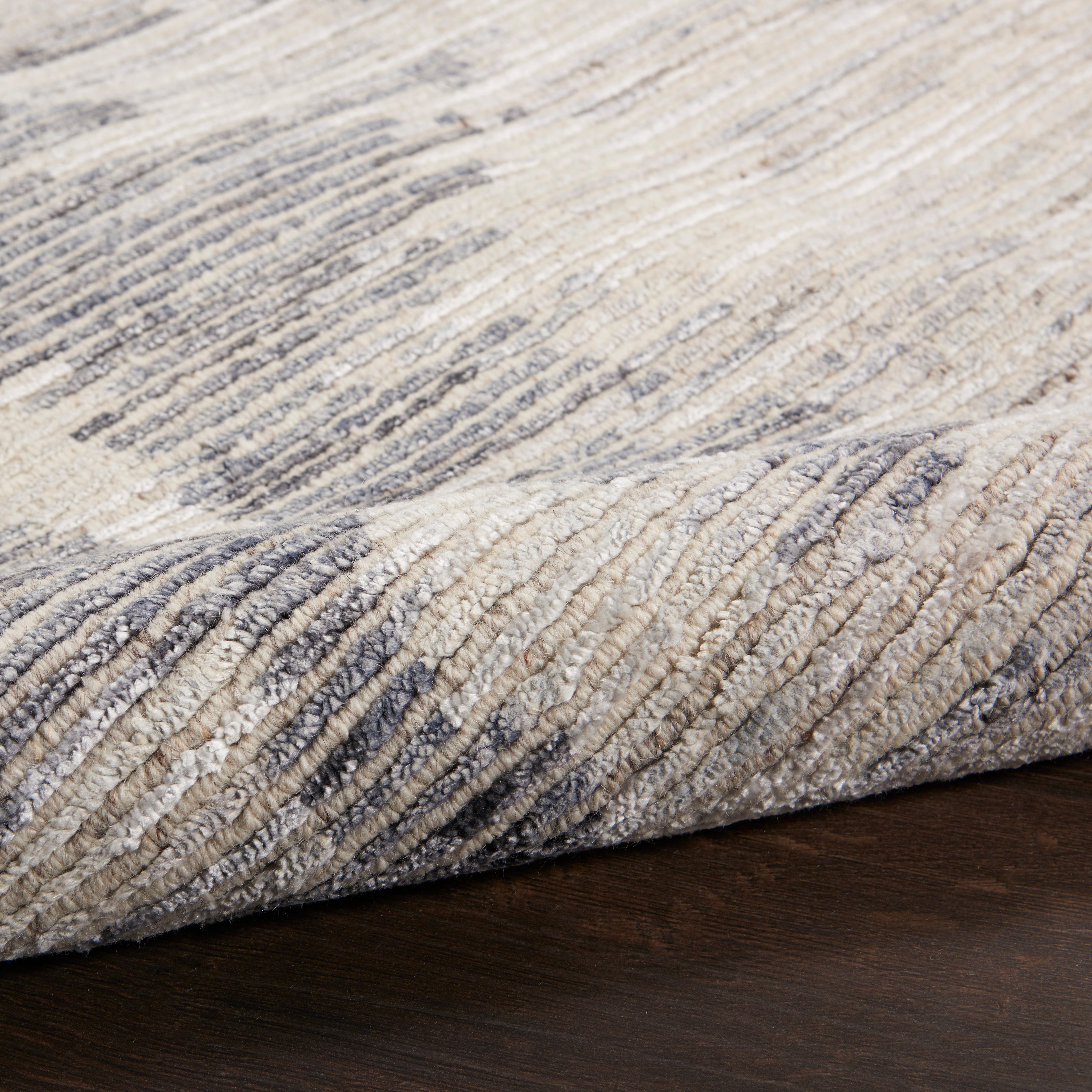 Ocean OCP 03 Cream Charcoal