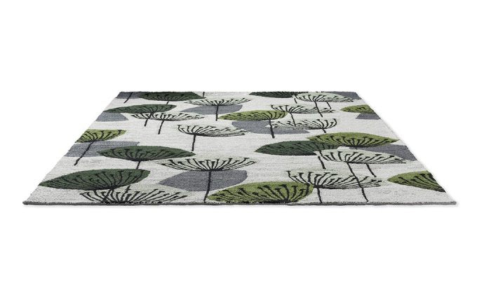 Sanderson Dandelion Clocks Botanical Green outdoor rug angled view