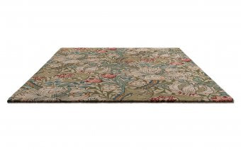 Morris & Co Golden Lily Green Red rug corner detail