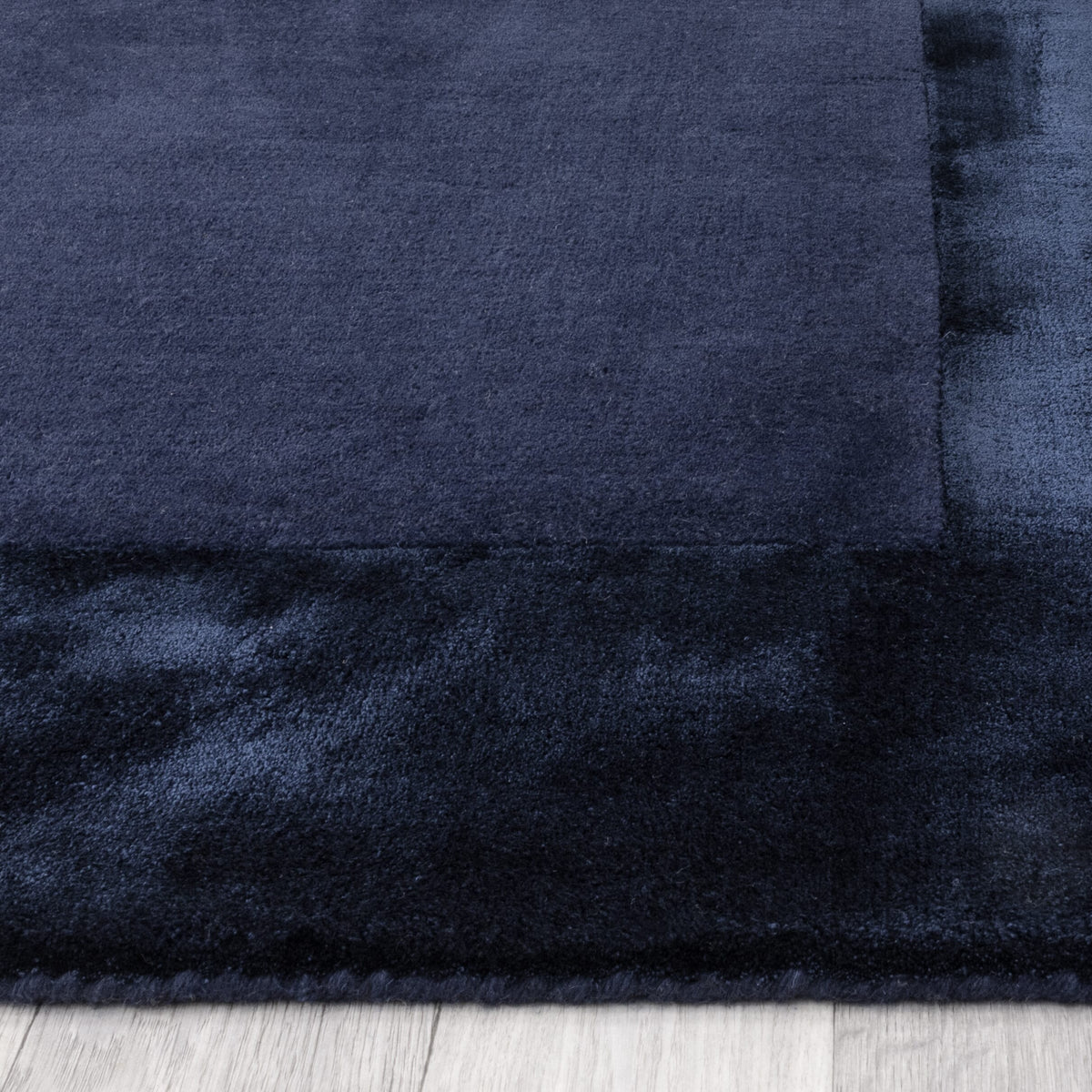 Ascot Navy rug
