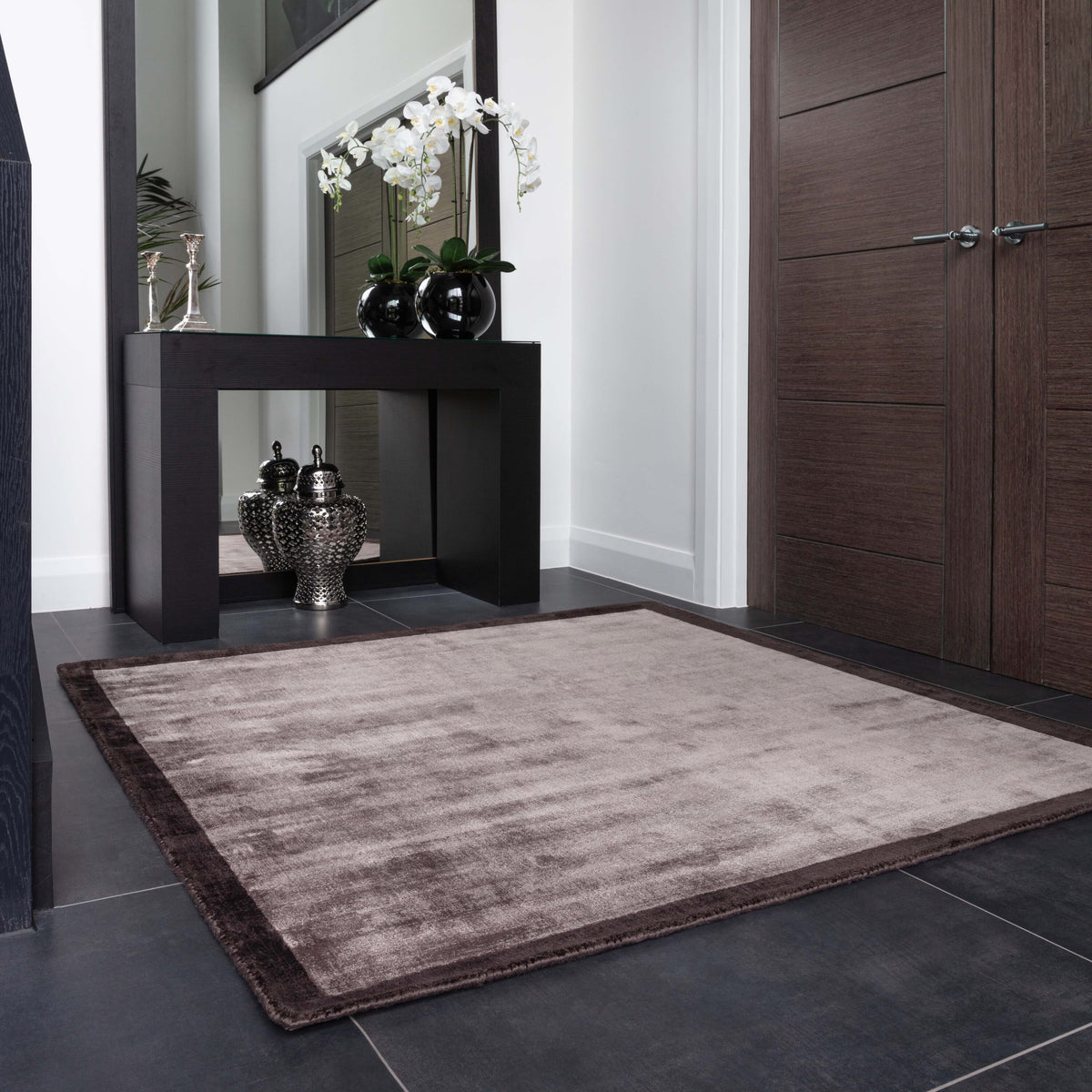 Blade Border Charcoal Moleskin rug