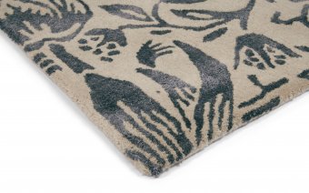 Morris & Co Pure Strawberry Thief Ink rug pile detail