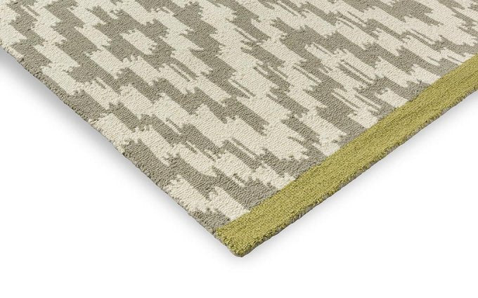 Scion Uteki Slate rug corner detail