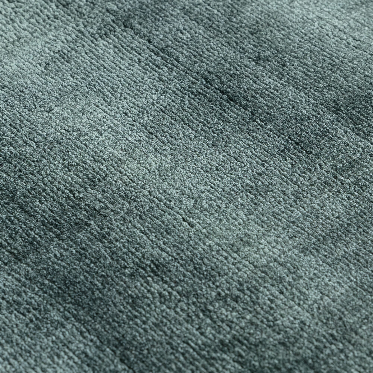 Katherine Carnaby Chrome Petrol rug detail