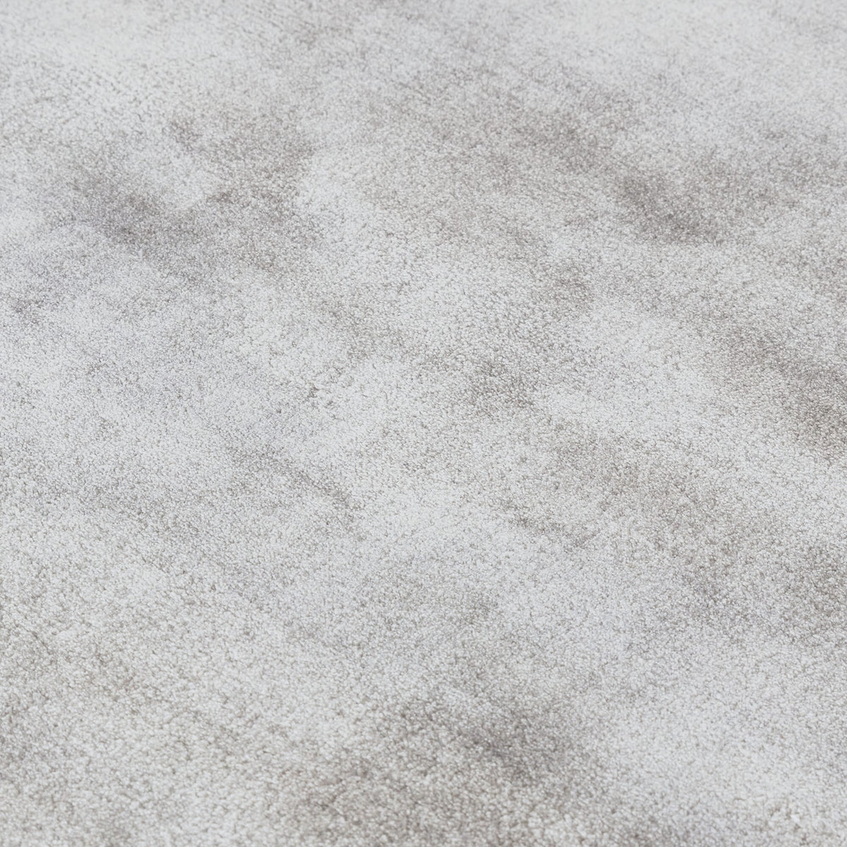 Katherine Carnaby Chrome Silver rug detail