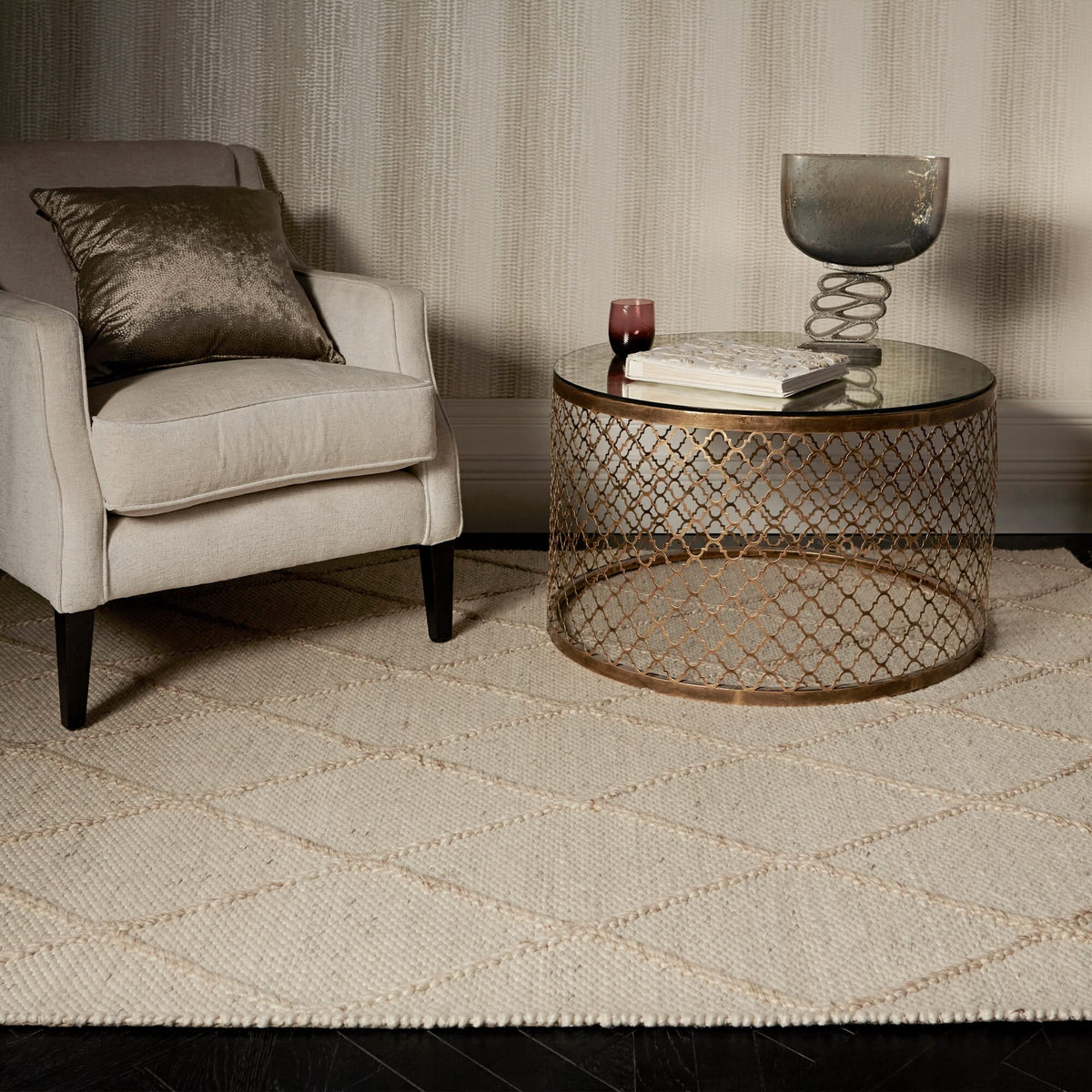 Katherine Carnaby Coast Diamond Cream CD02 rug in a living room