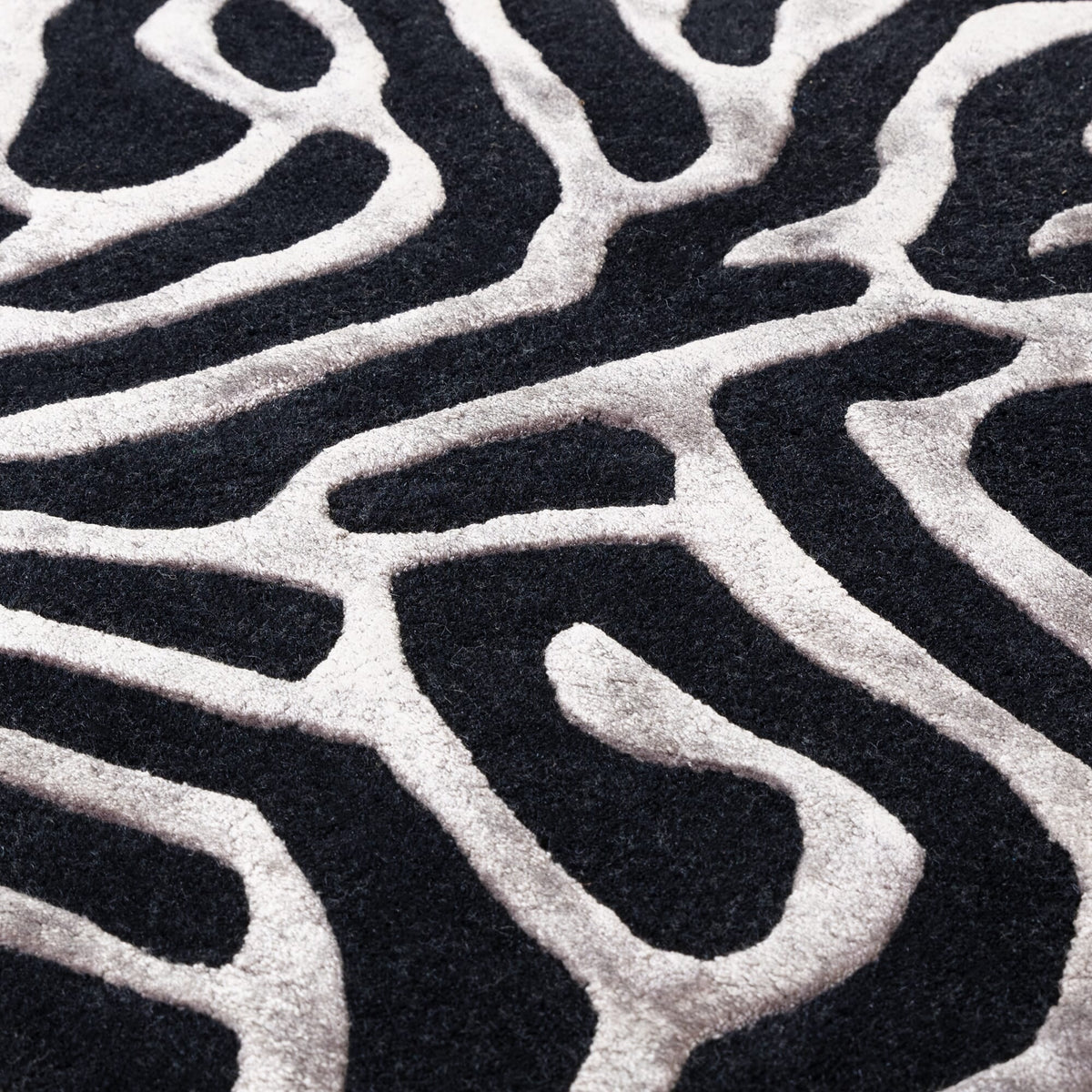 Katherine Carnaby Coral Gunmetal rug detail