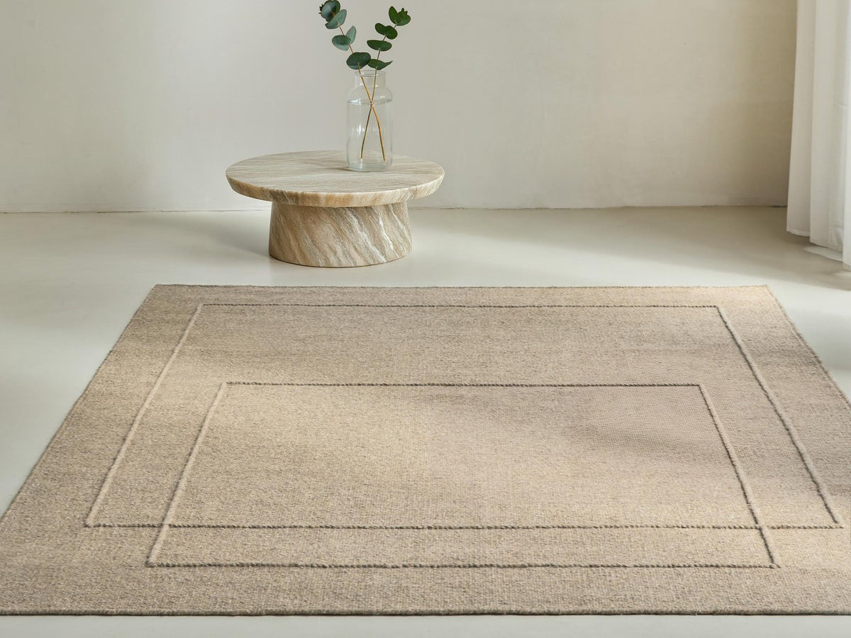 Senso Level Natural rug in a room setting