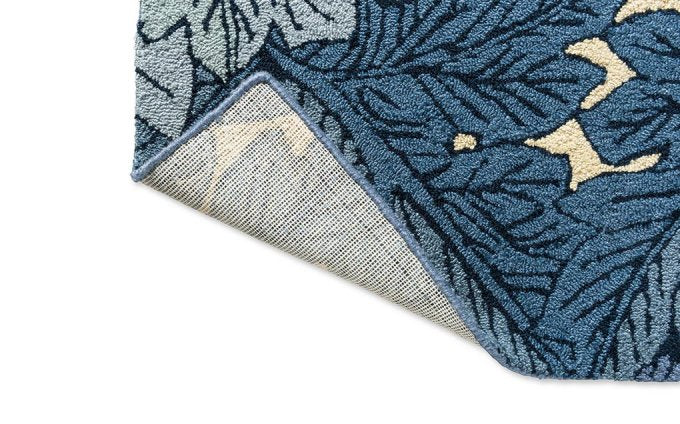 Morris & Co Acanthus Indigo outdoor rug backing