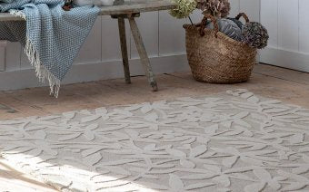 Laura Ashley Cleavers Natural