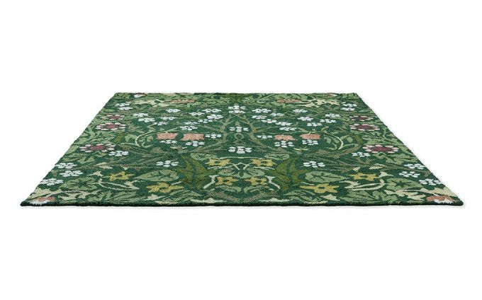 Morris & Co Blackthorn Tump outdoor rug angled view