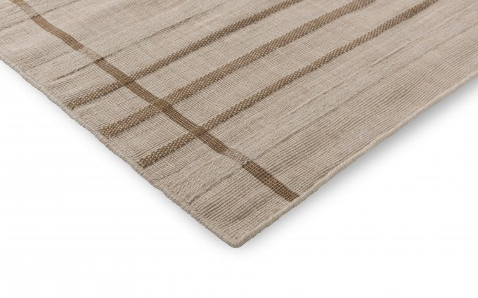 Zona Line Sesame outdoor rug corner detail