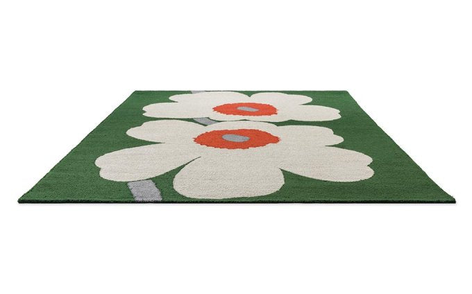 Marimekko Unikko Anniversary Green outdoor rug angled view