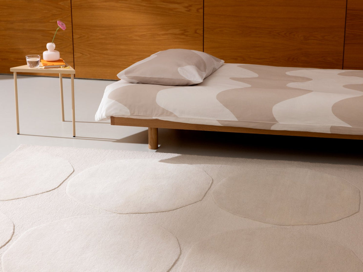 Marimekko Isot Kivet Natural White rug | Kelaty