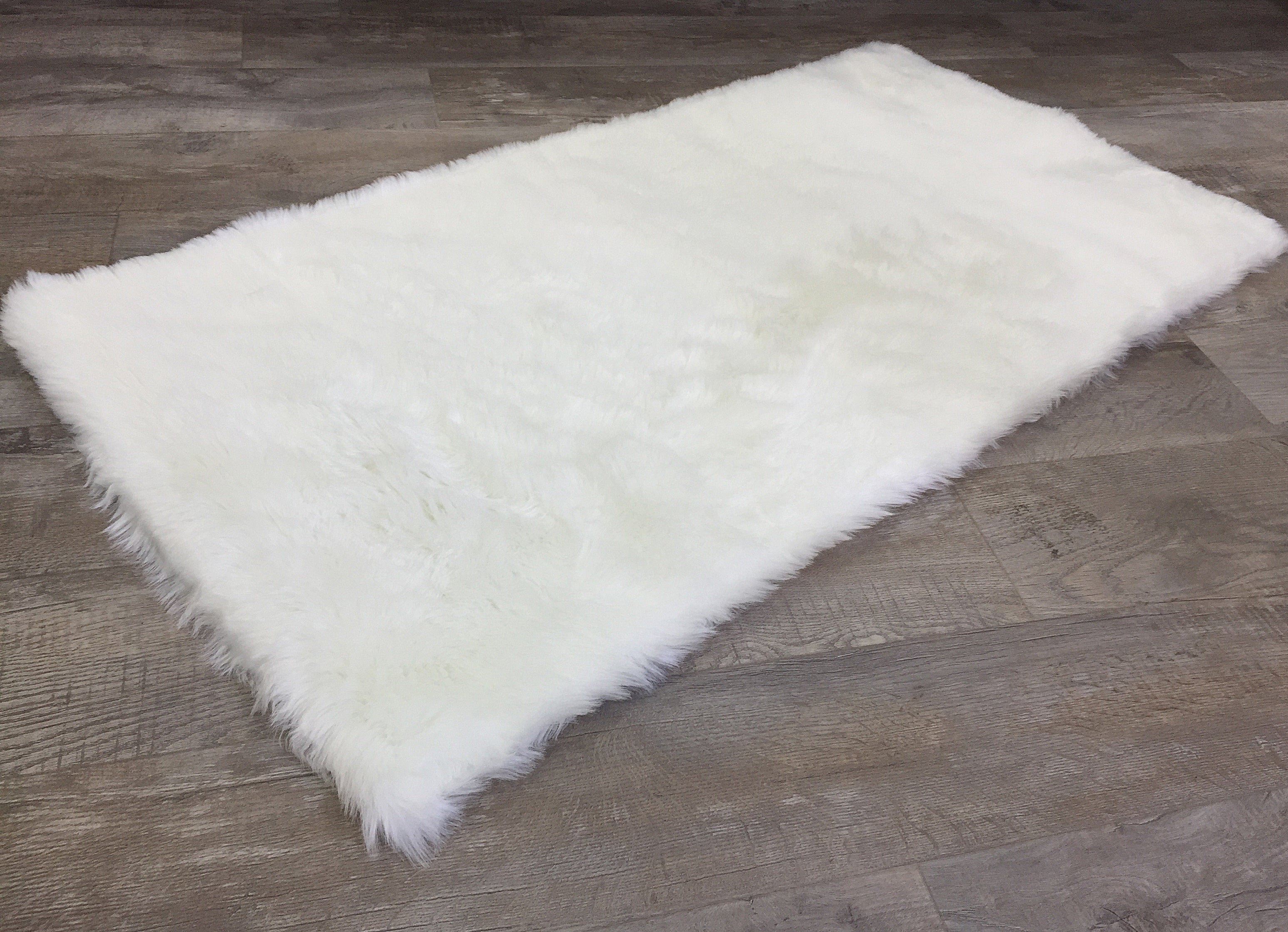 Auckland White Rectangle