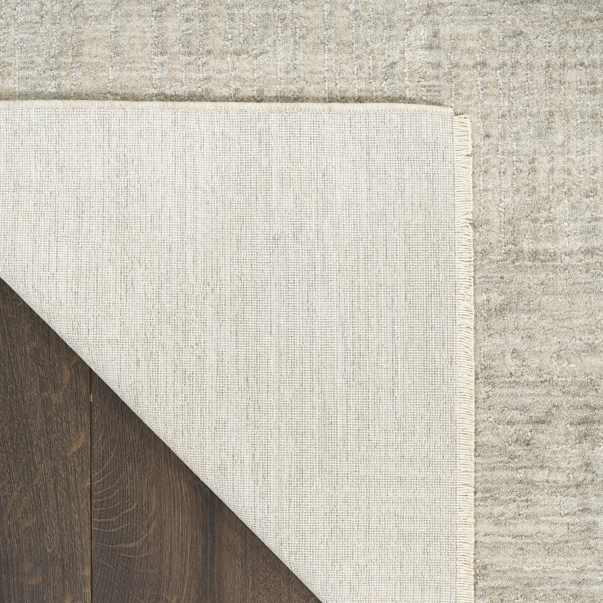 DKNY Madison Square MSQ01 Grey rug corner detail