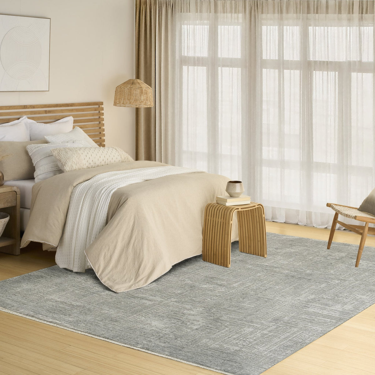 DKNY Madison Square MSQ01 Slate rug in a dining room