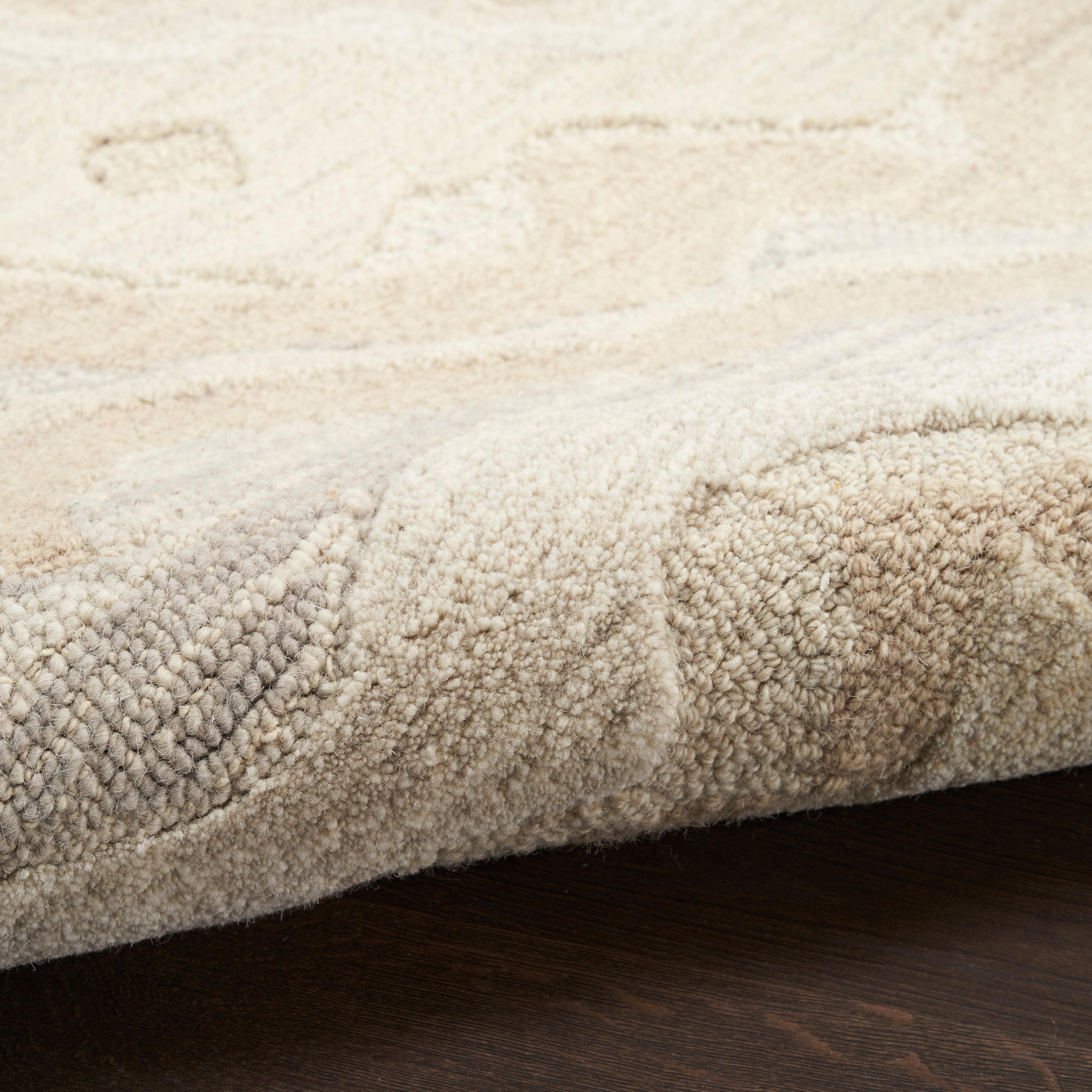Graceful GRU 01 Beige