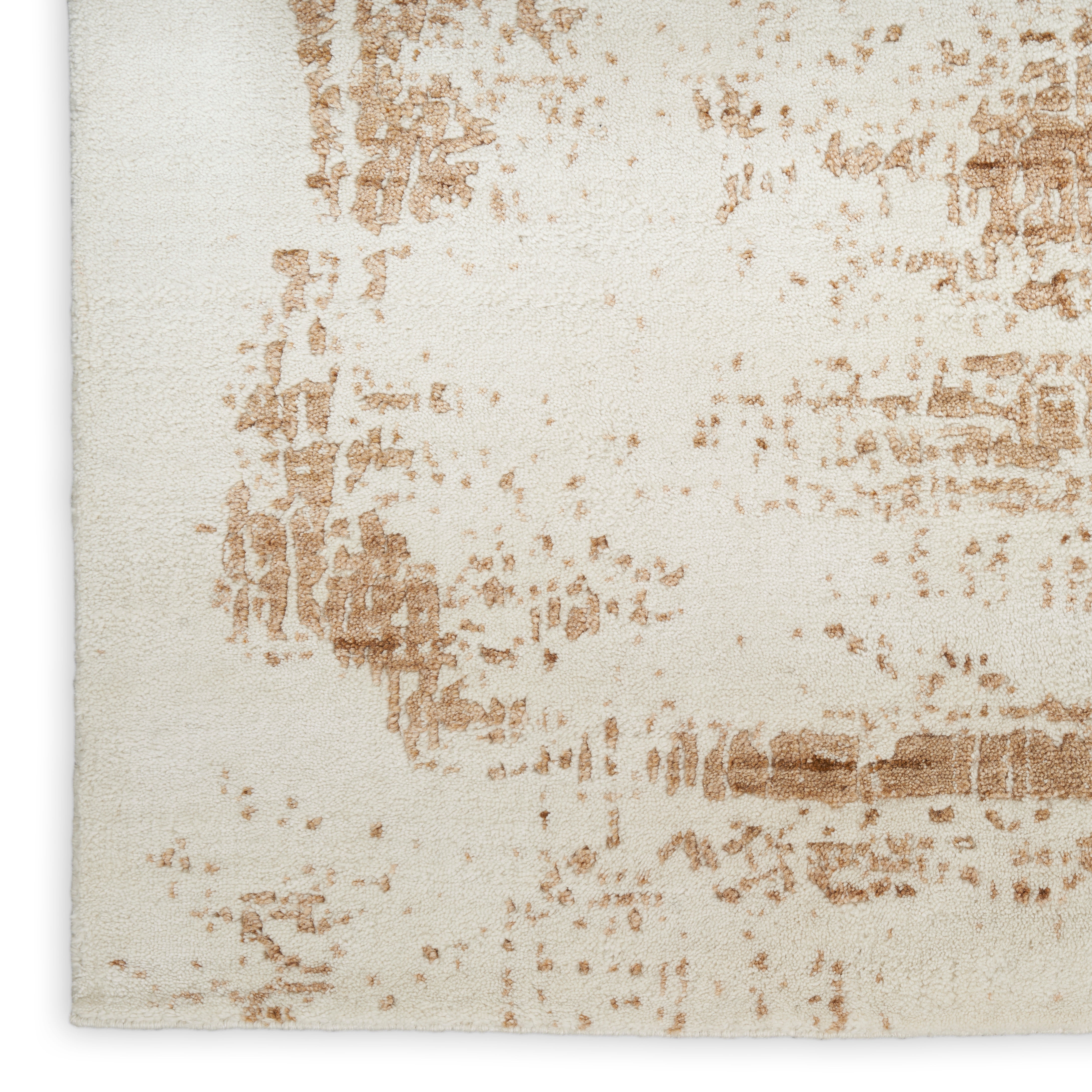 Harmony Hay 01 Ivory Gold