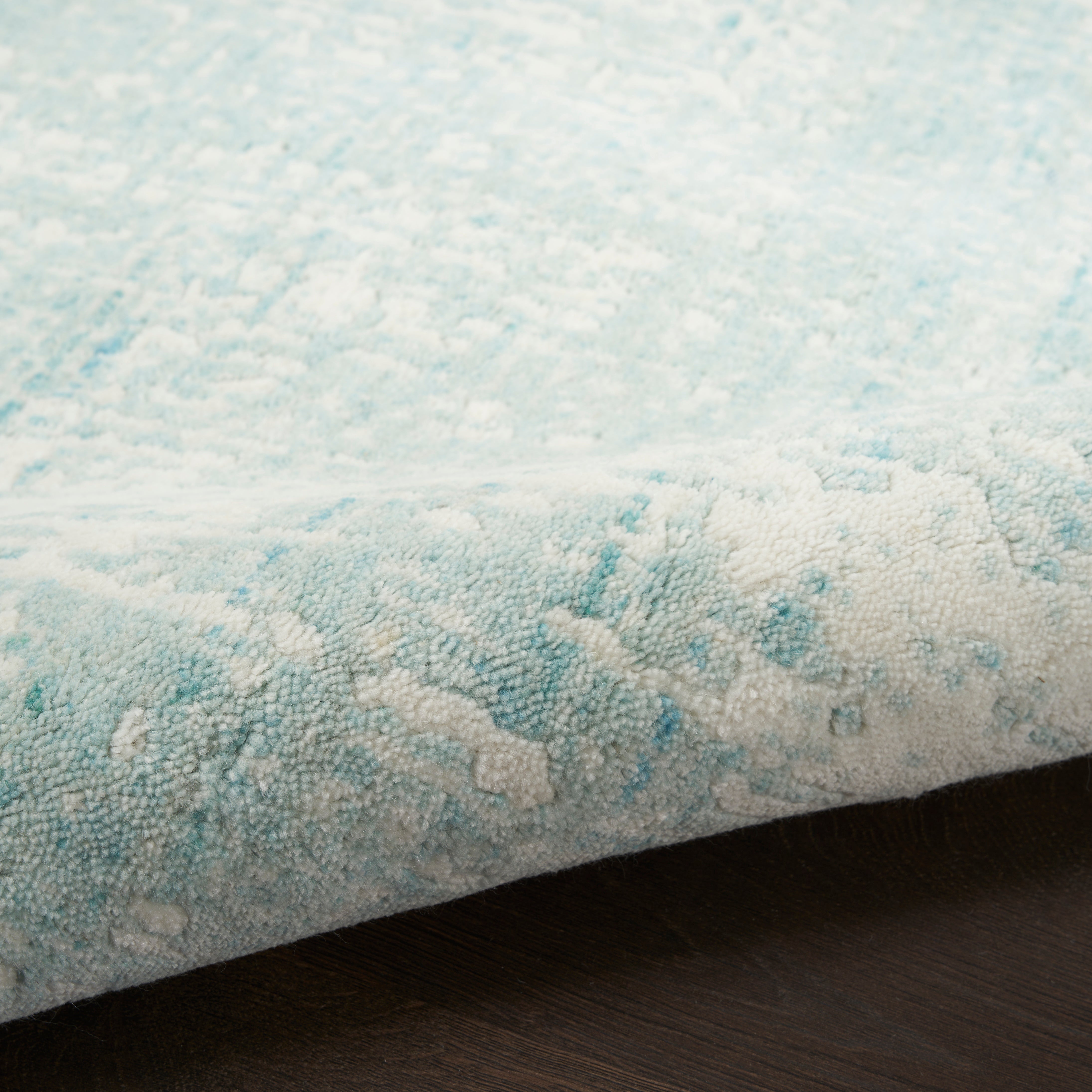 Harmony Hay 02 Ivory Aqua