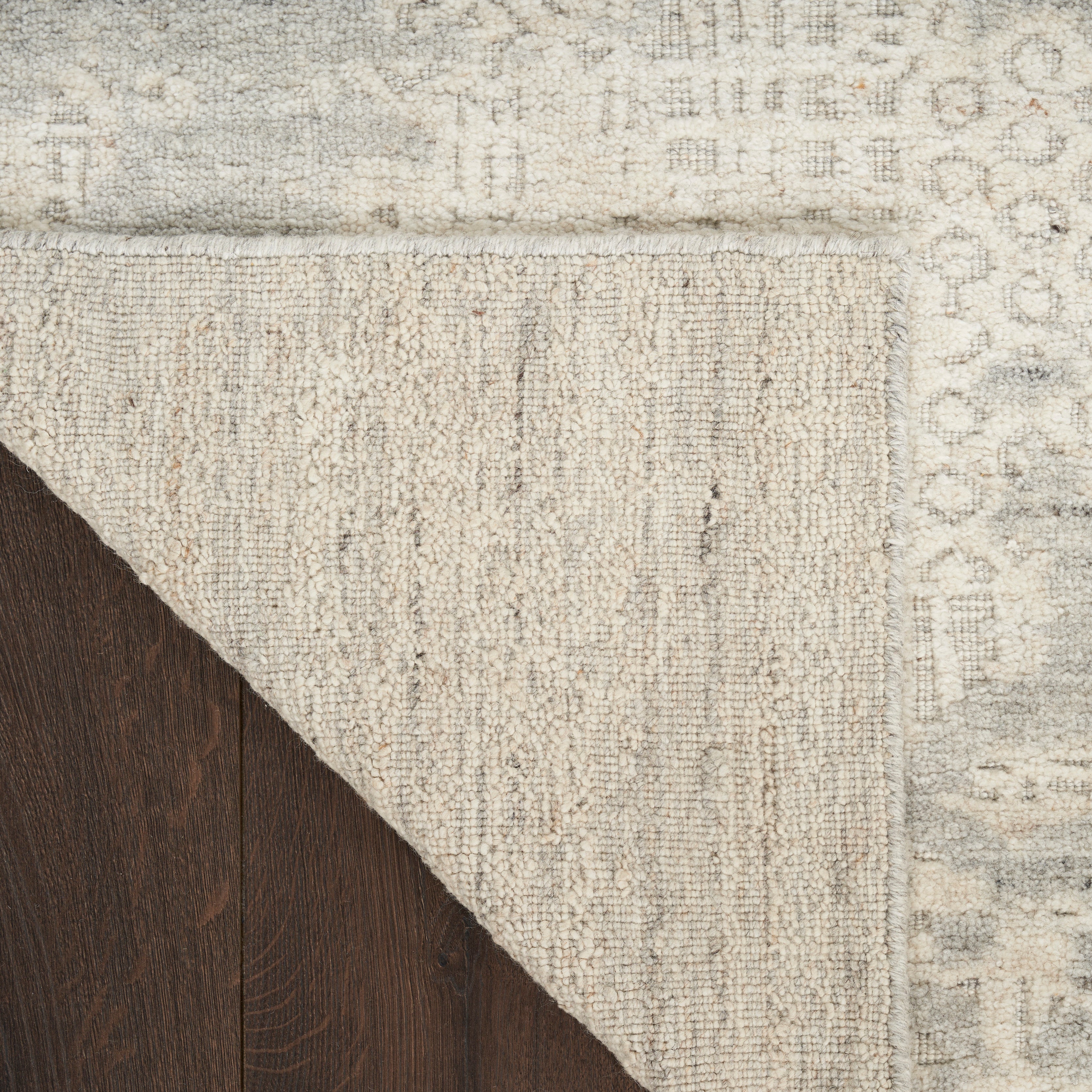 Harmony Hay 04 Ivory Grey