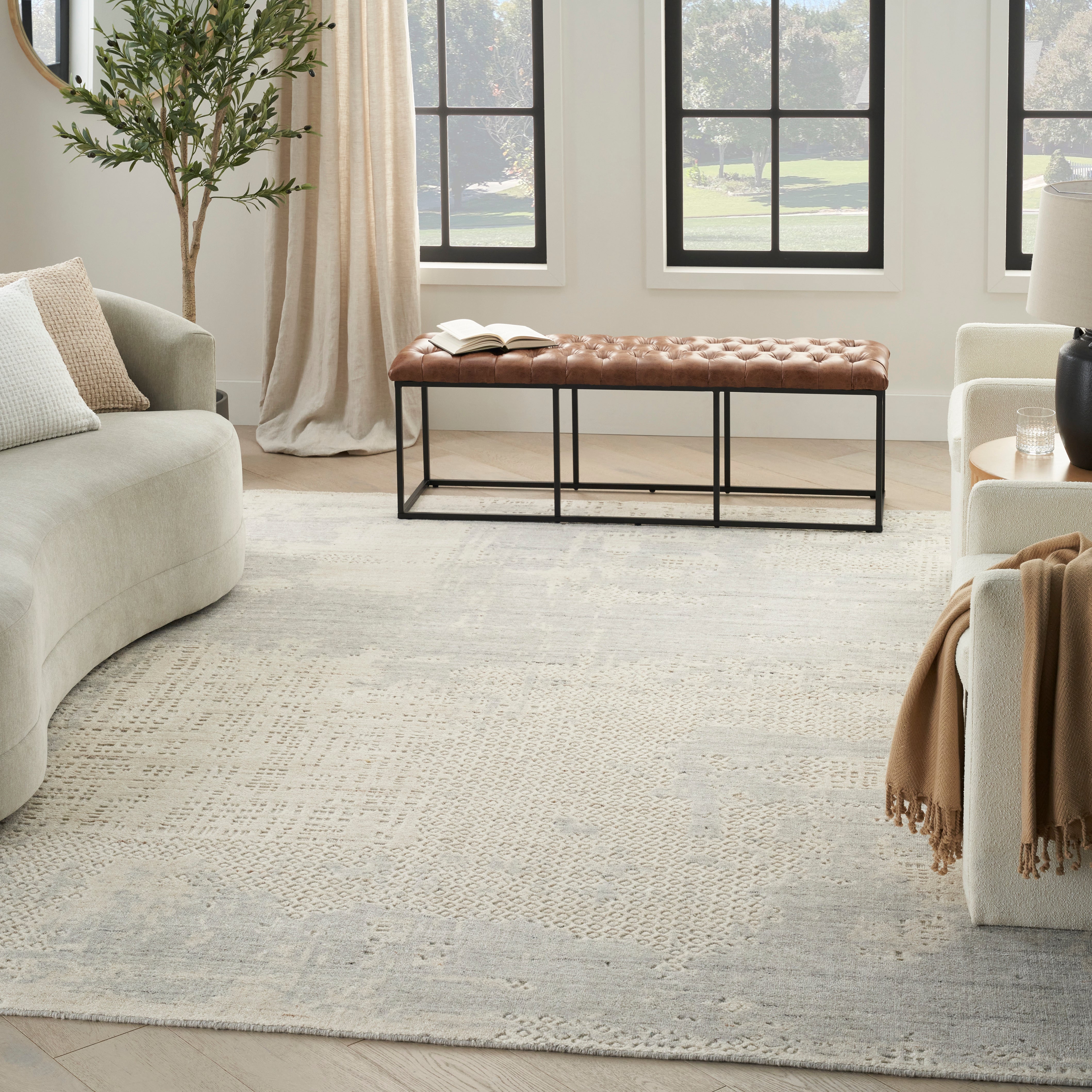 Harmony Hay 04 Ivory Grey