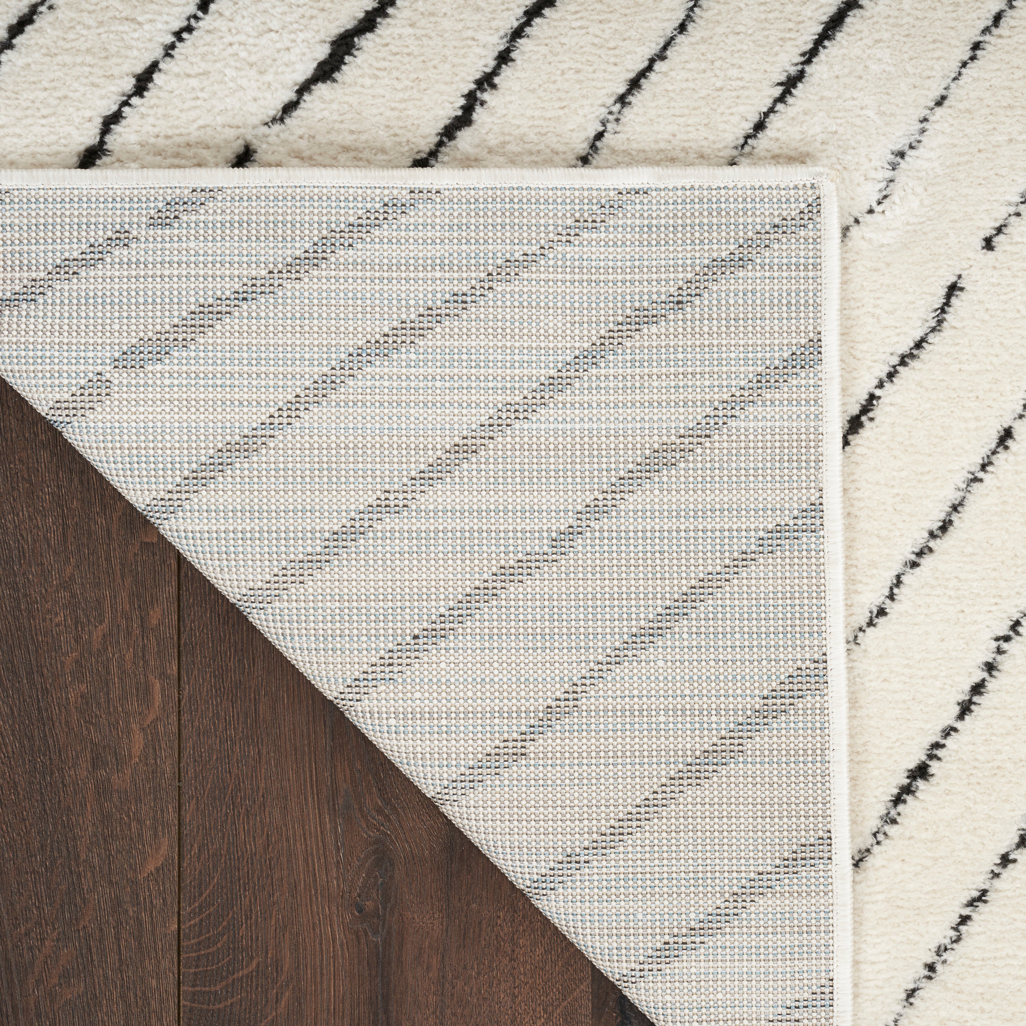 Modern Comfort MNC 01 Ivory Black