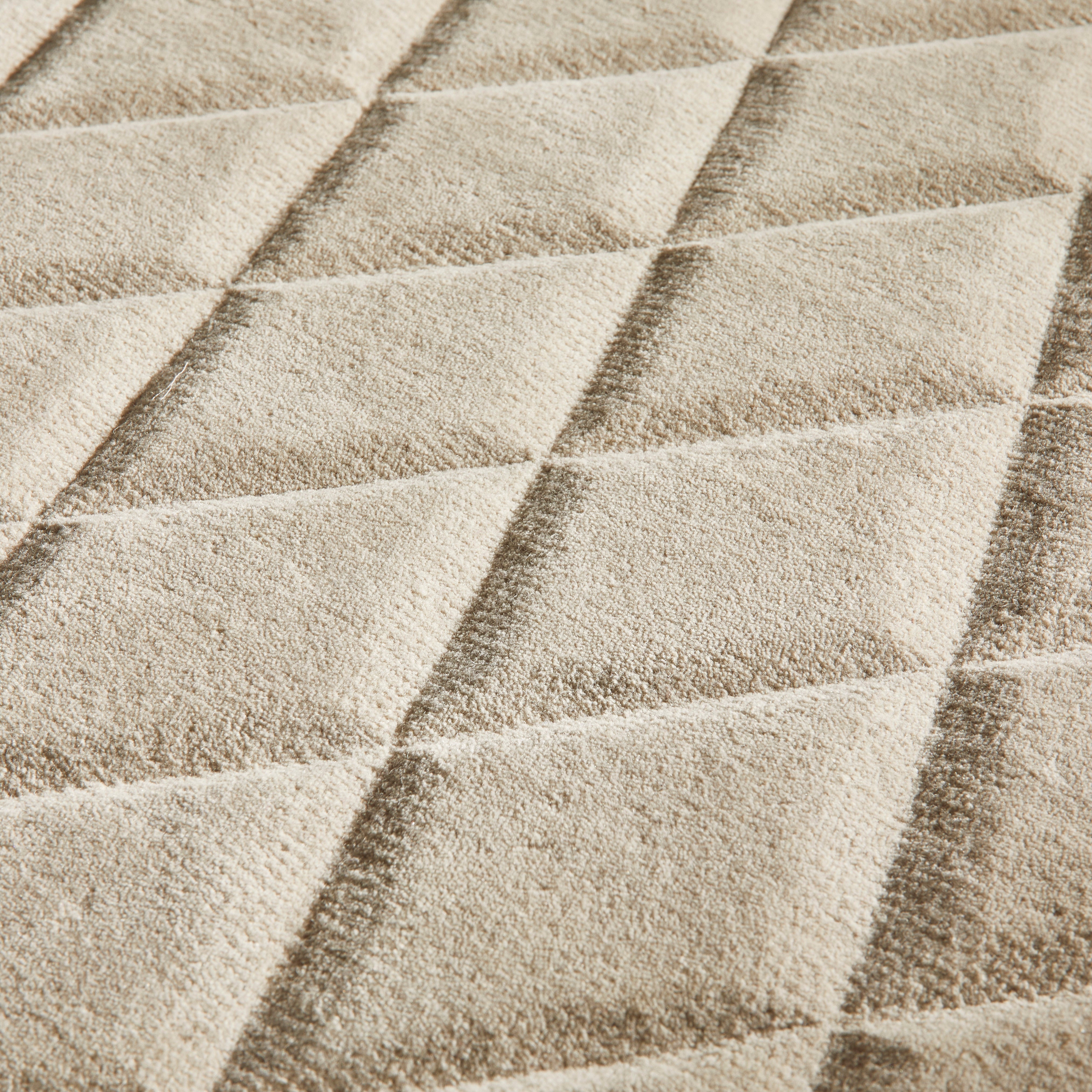 Priory Pri103 Taupe