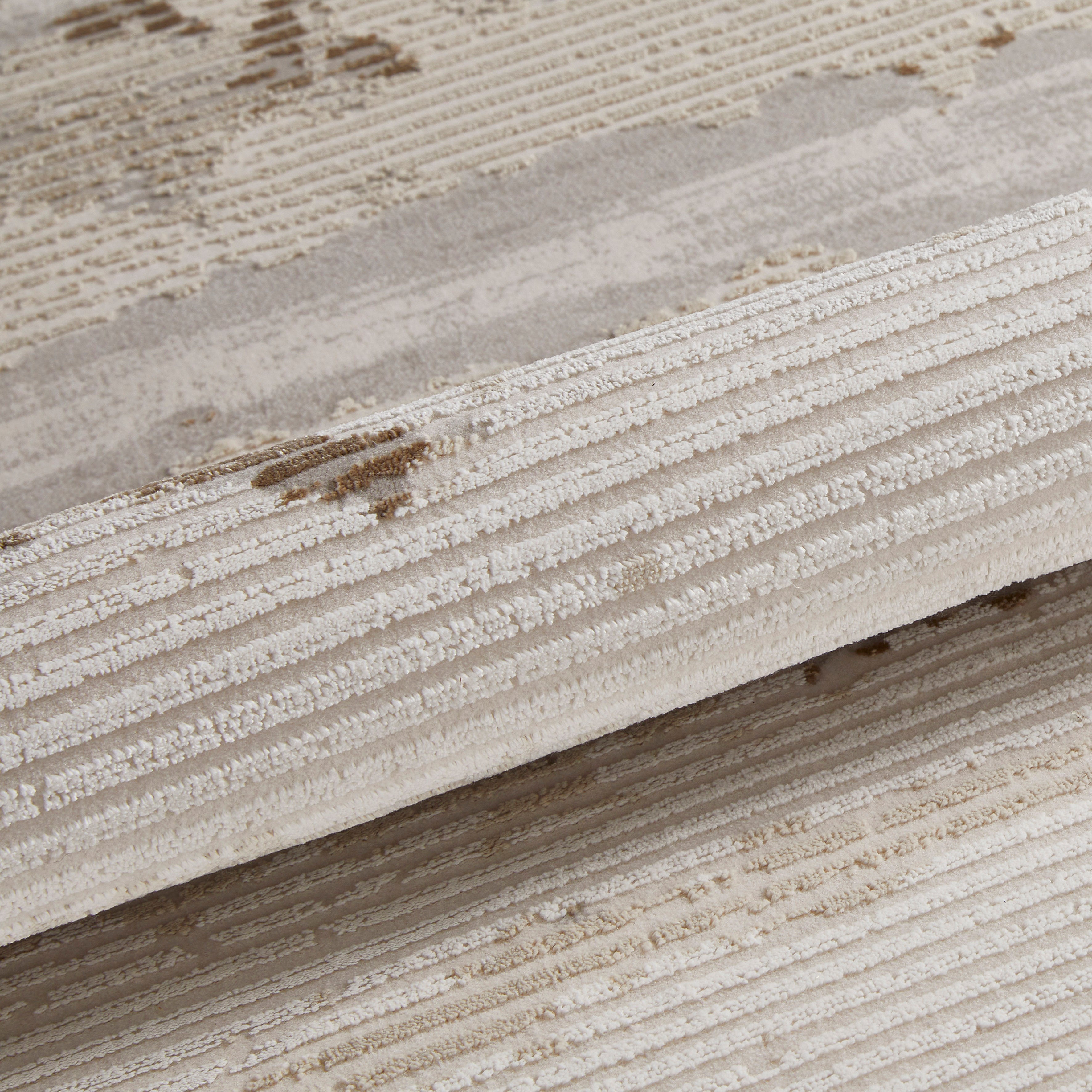 Skyline SK101 Ivory Beige