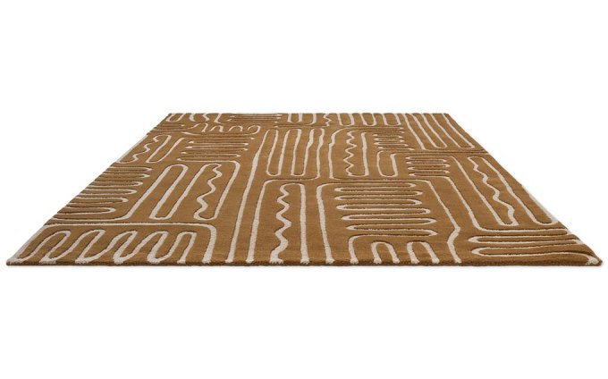 Harlequin Hollow Tan 141103 rug angled view