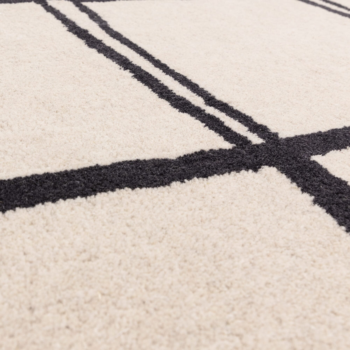 Albany Grid Monochrome rug