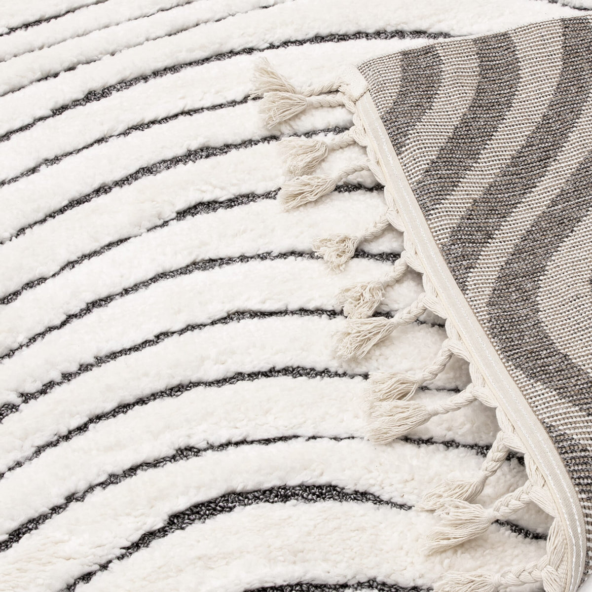 Ariana AR10 Ripple rug