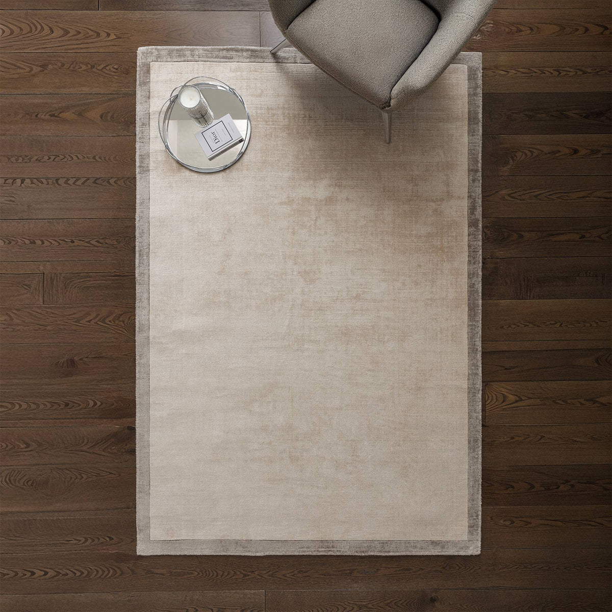 Blade Border Putty Silver rug