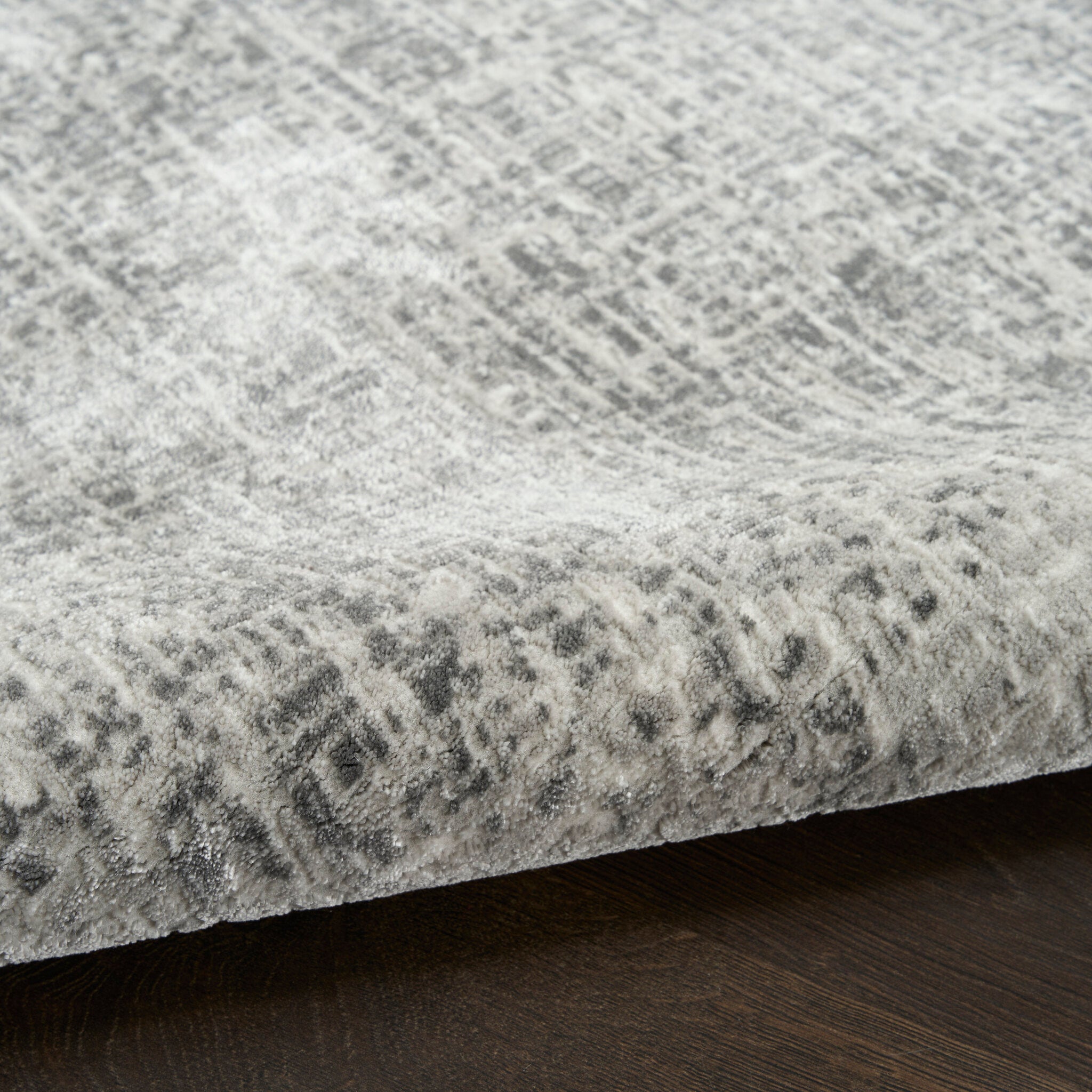 DKNY Grand Street GRN 03 Light Grey rug