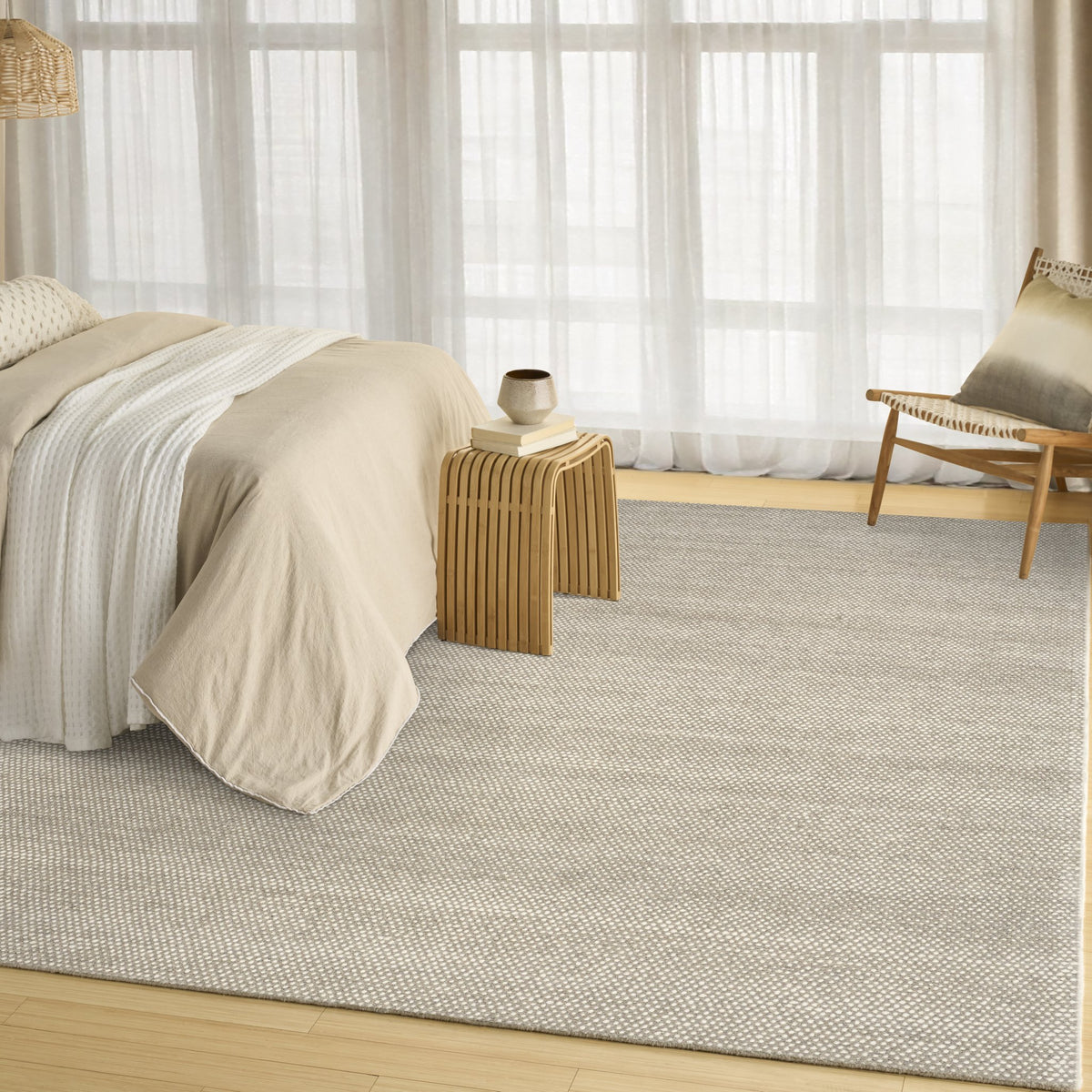 DKNY Rows Row 01 Ivory Grey rug