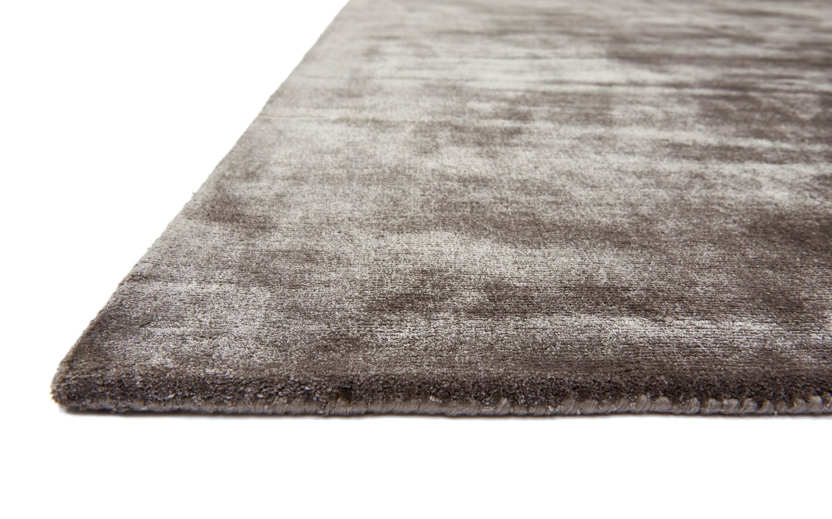 Katherine Carnaby Chrome Mushroom rug detail