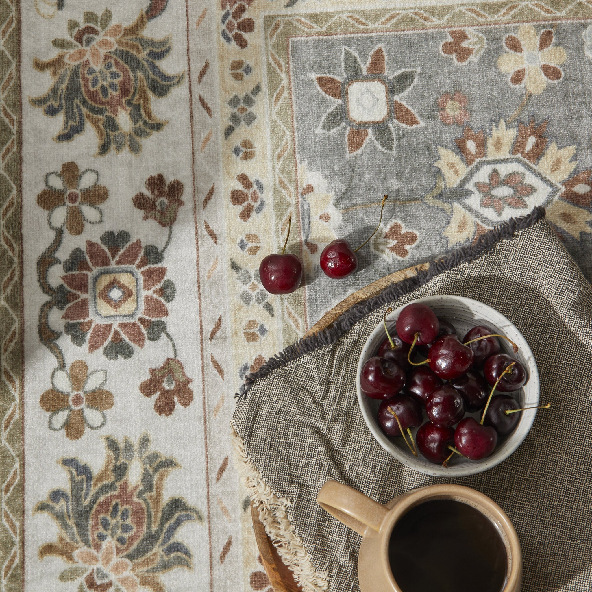 Liberty Lib 207 Mocha washable rug close-up of the floral border
